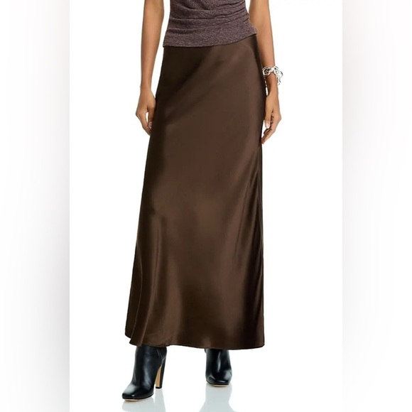 RAILS Anya Satin Midi Skirt in Moss Size XL NWT - Picture 2 of 7